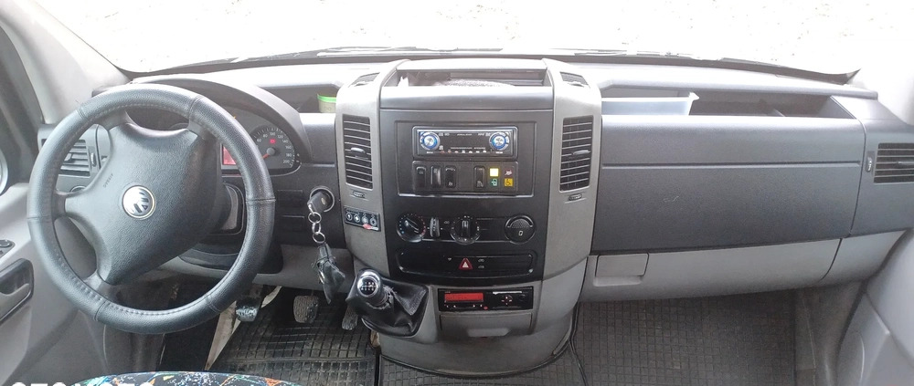 Volkswagen Crafter cena 64500 przebieg: 755000, rok produkcji 2009 z Sosnowiec małe 106